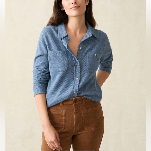 Faherty Legend Sweater Shirt Glacier Blue Twill Women’s Small - Picture 14 of 14